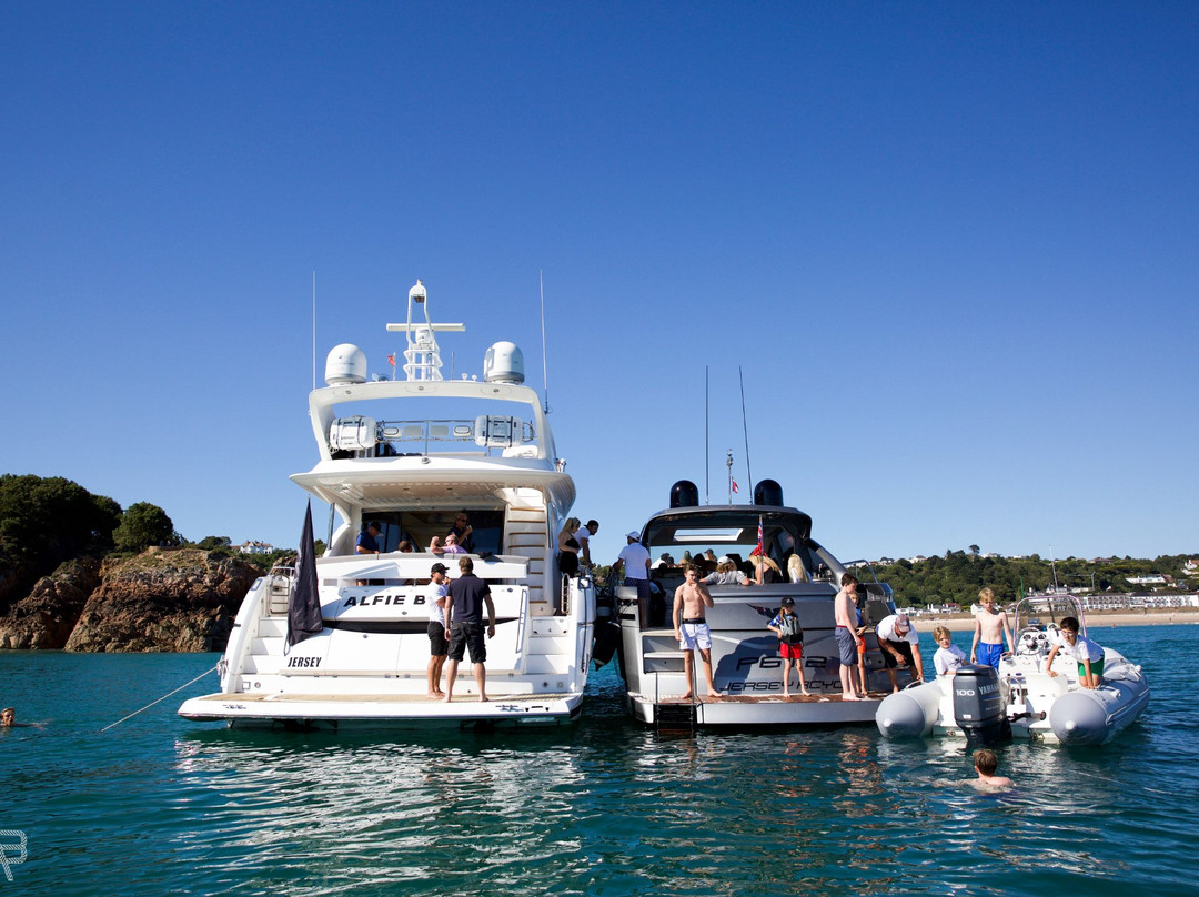 Alfie Buoy-泽西岛必去景点