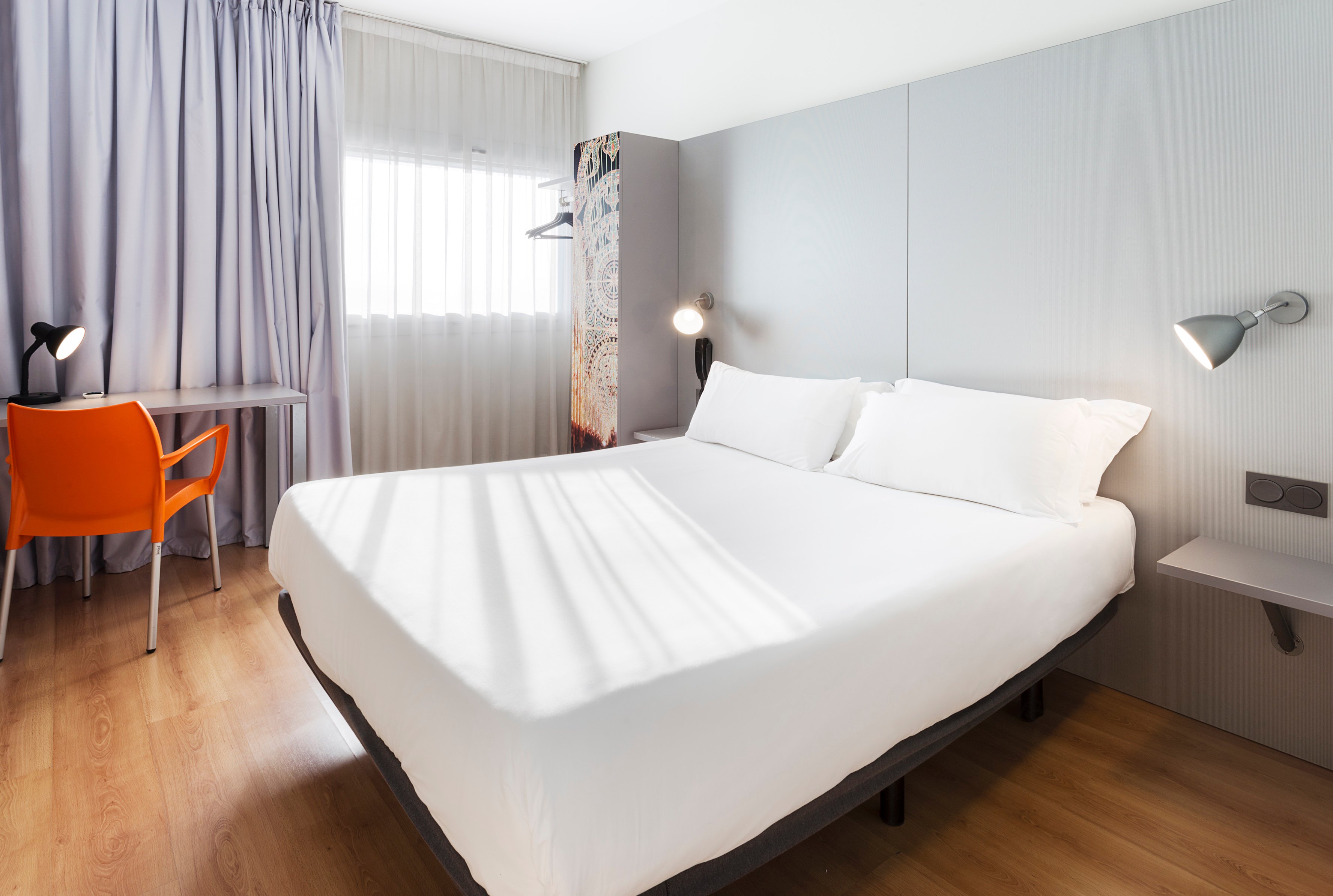 B&B HOTEL Valencia Aeropuerto-官方
