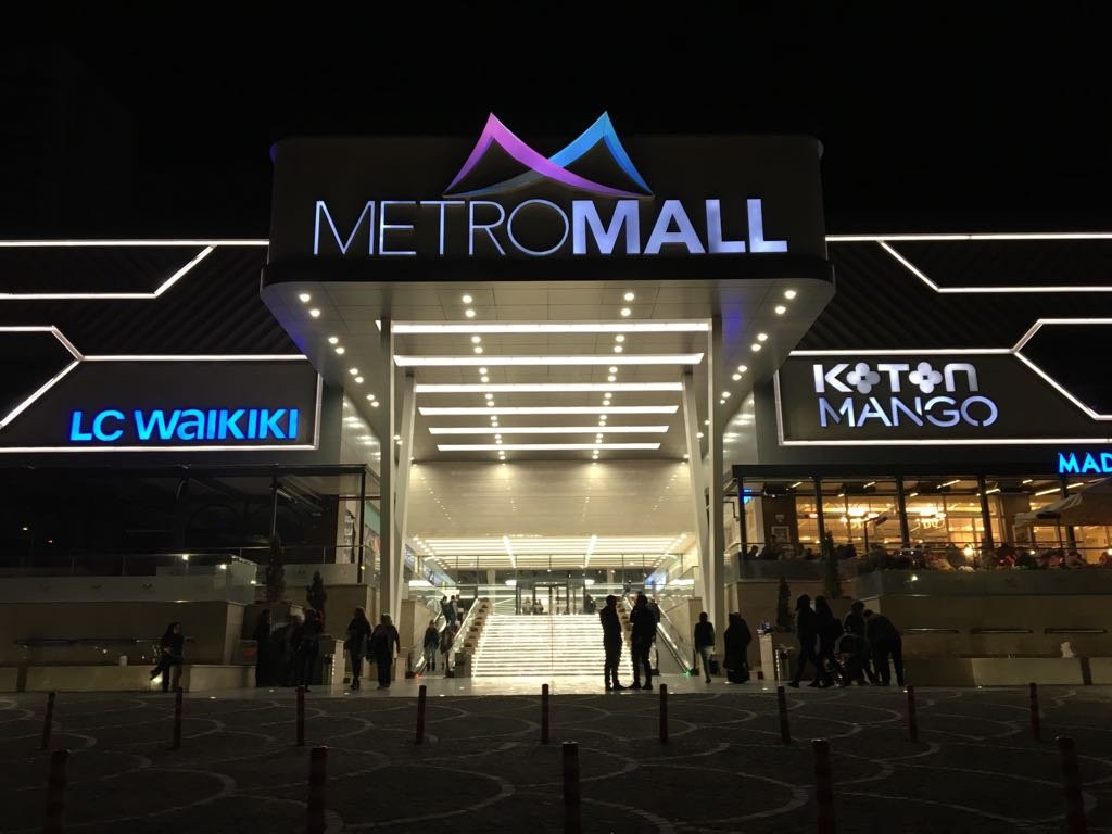 Sincan旅游景点-Metromall AVM