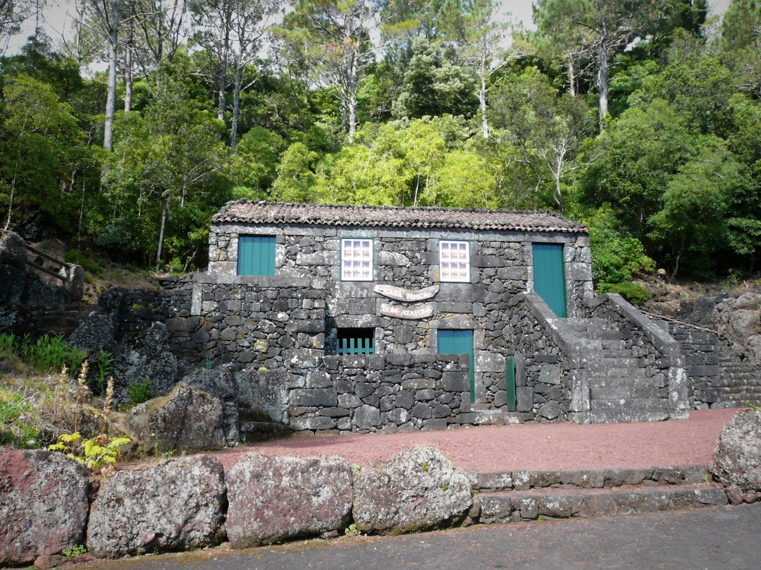 Reserva Florestal de Recreio da Prainha-Sao Roque do Pico必去景点