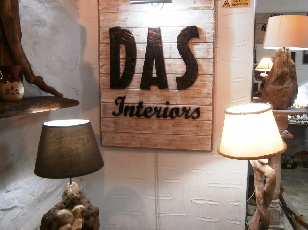 Driftwood Art景点图片