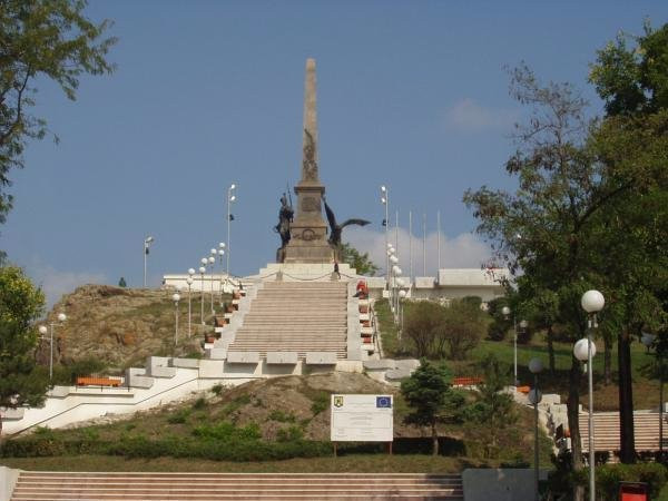 Monumentul Independentei景点图片