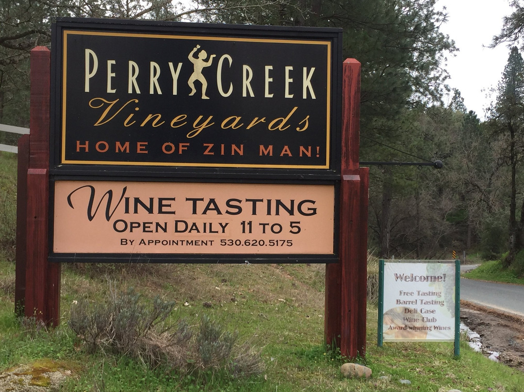 Perry Creek Vineyards景点图片