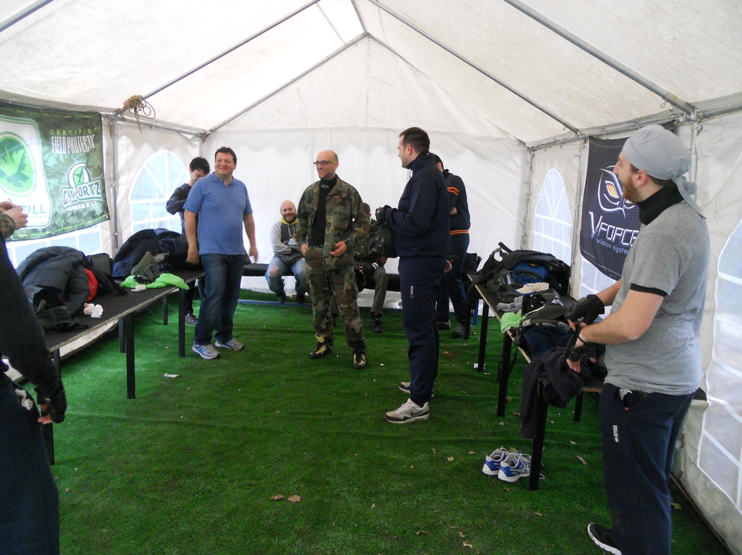 Survivor Paintball Field景点图片