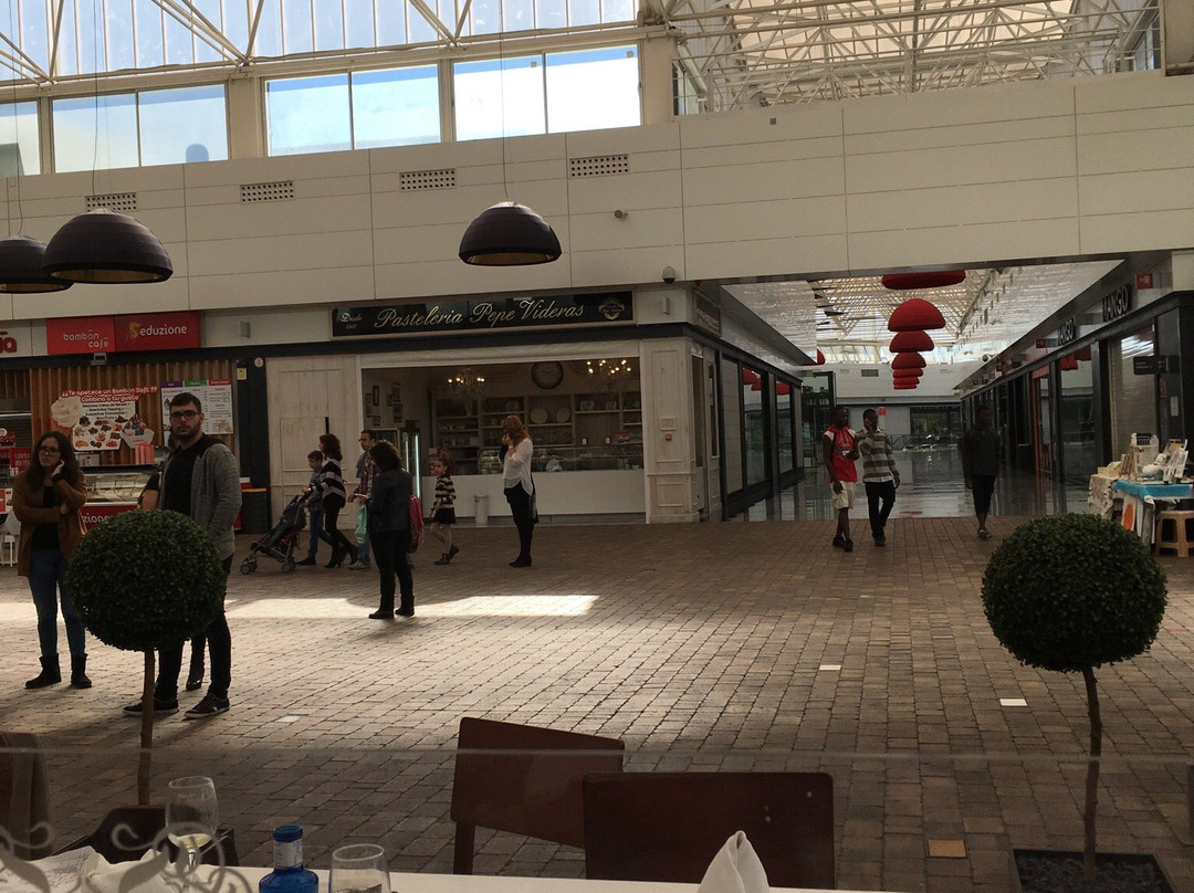 C.C Serrallo Plaza-格拉纳达必去景点