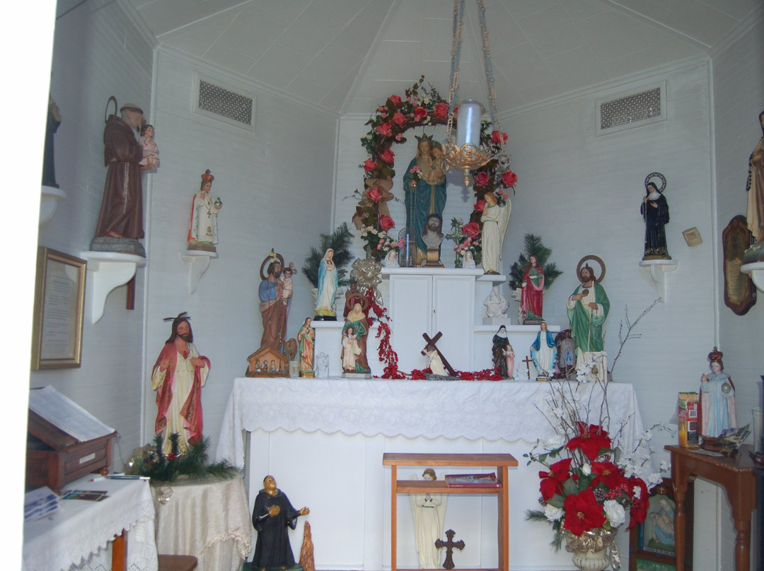 Chapel of the Madonna - "Smallest Church in the World"景点图片