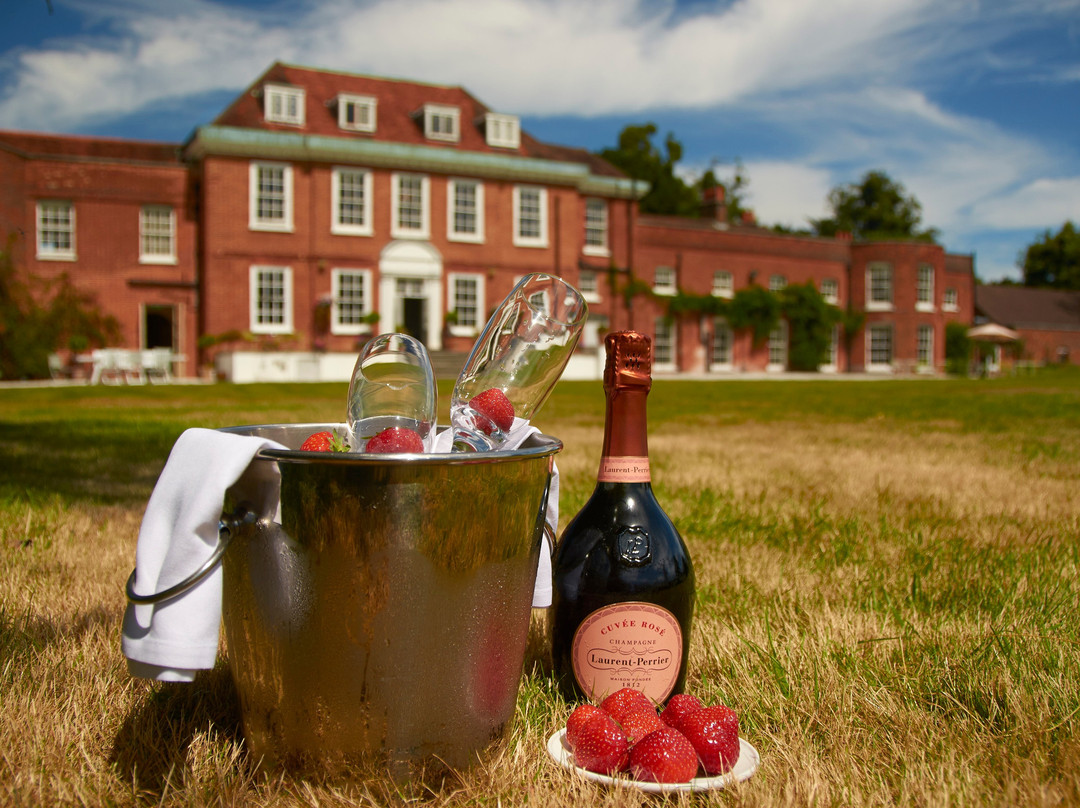 George Green酒店住宿-斯多克广场酒店