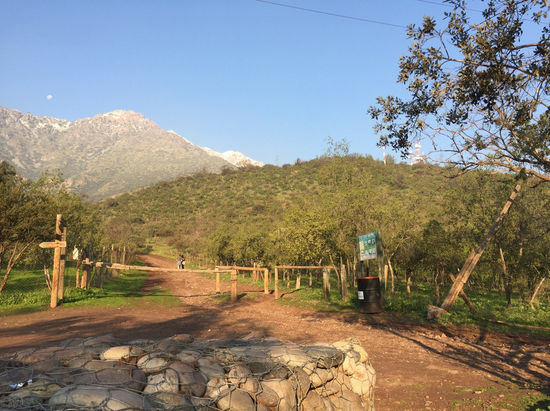 Parque Mahuida-圣地亚哥必去景点