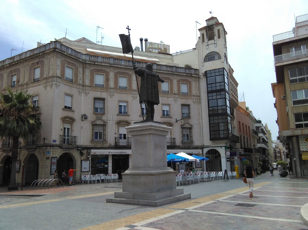 Monumento a Colon-韦尔瓦必去景点