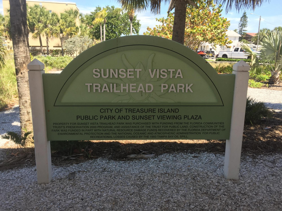 Sunset Vista Trailhead Park景点图片