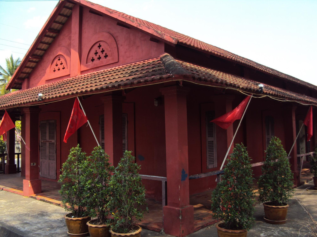 Tuek Daeng-尖竹汶必去景点