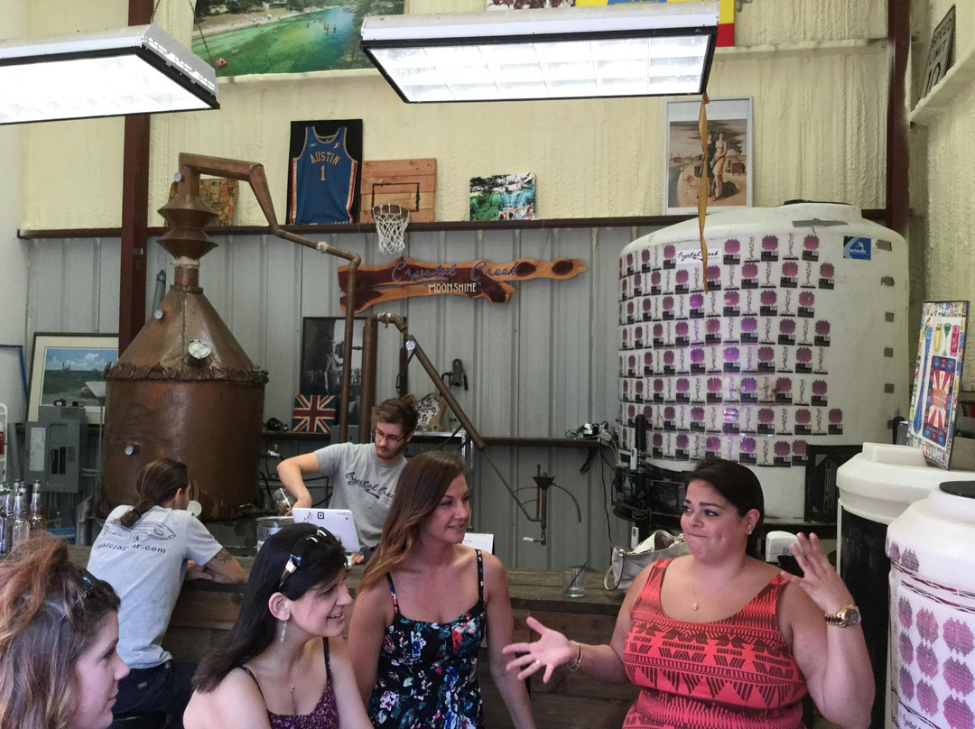 Crystal Creek Distillery-Spicewood必去景点