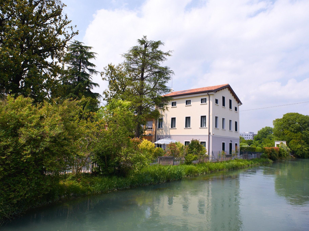 勒特里克蒂住宿加早餐旅馆