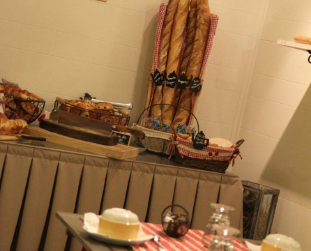 Echillais酒店住宿-Hotel Caravelle