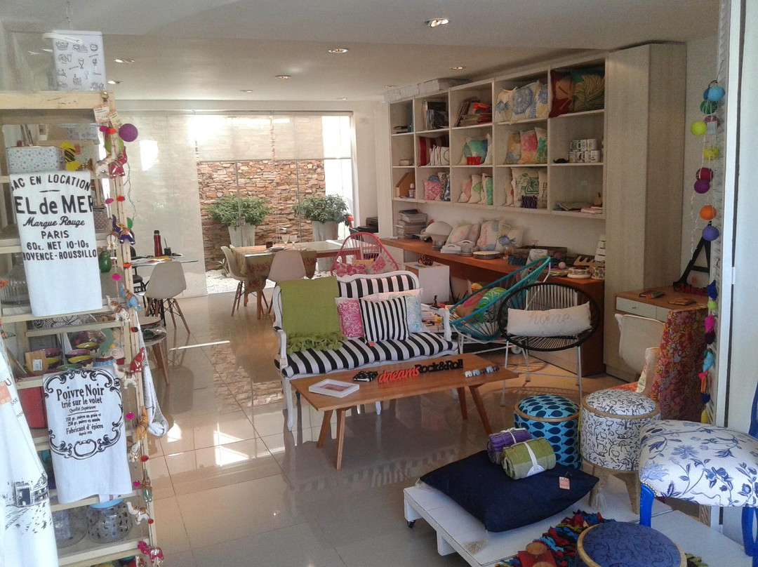 Glaré-雷西斯滕西亚必去景点