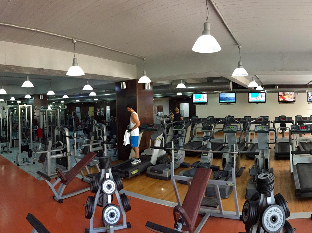 Golden Gym-Agia Paraskevi必去景点