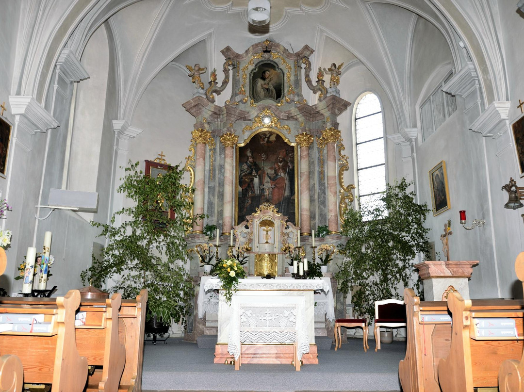 Kirche St. Ulrich-Roding必去景点