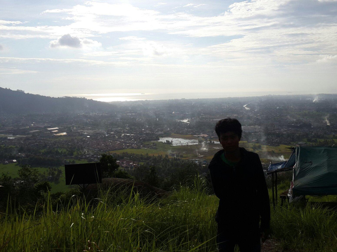 Nobita Hill-巴东必去景点