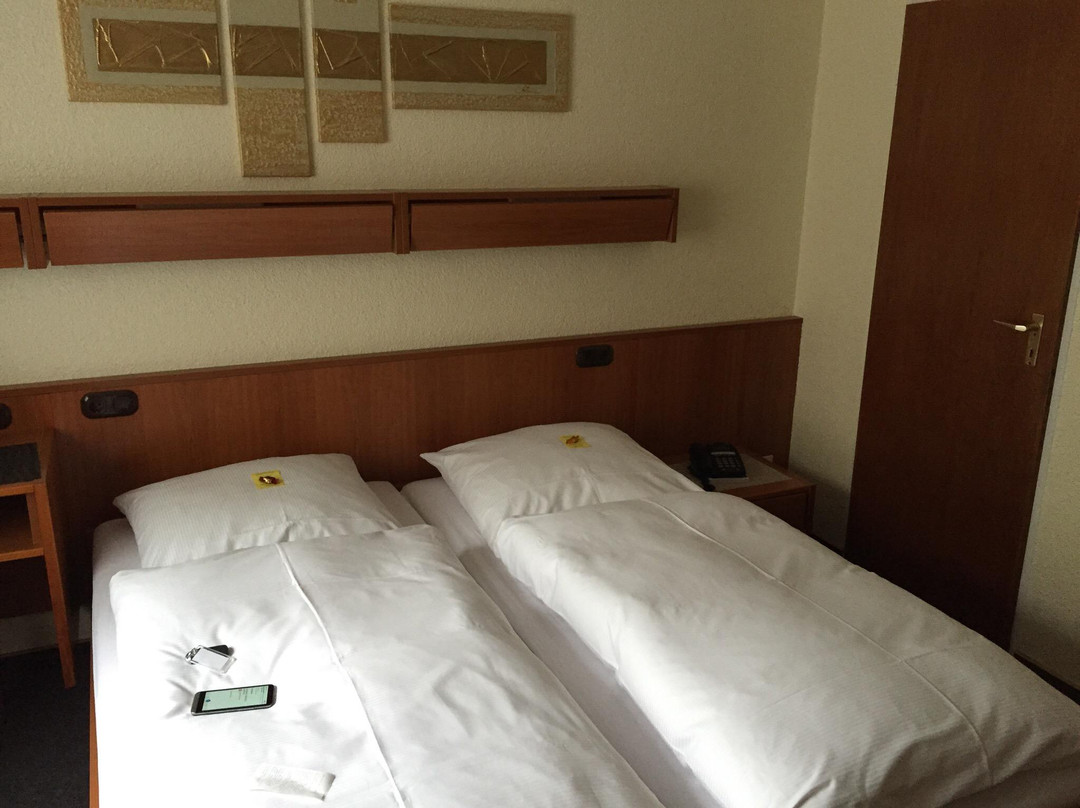 Firzlaff's Hotel主图