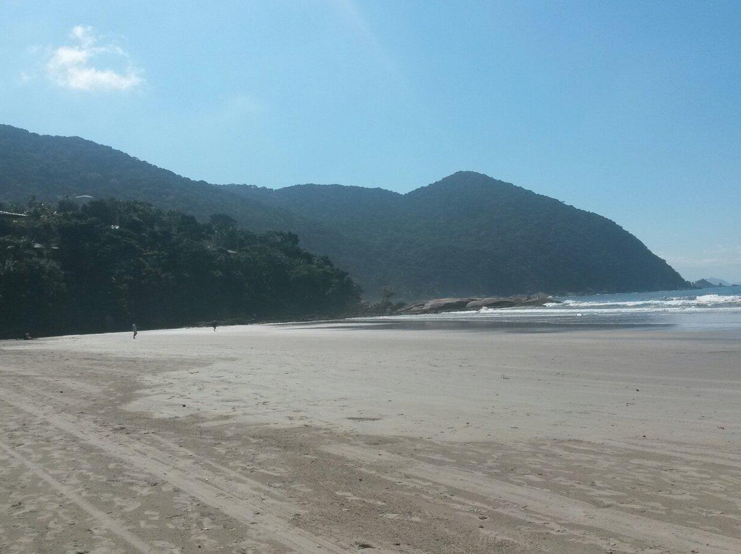 Praia de São Pedro-瓜鲁雅必去景点