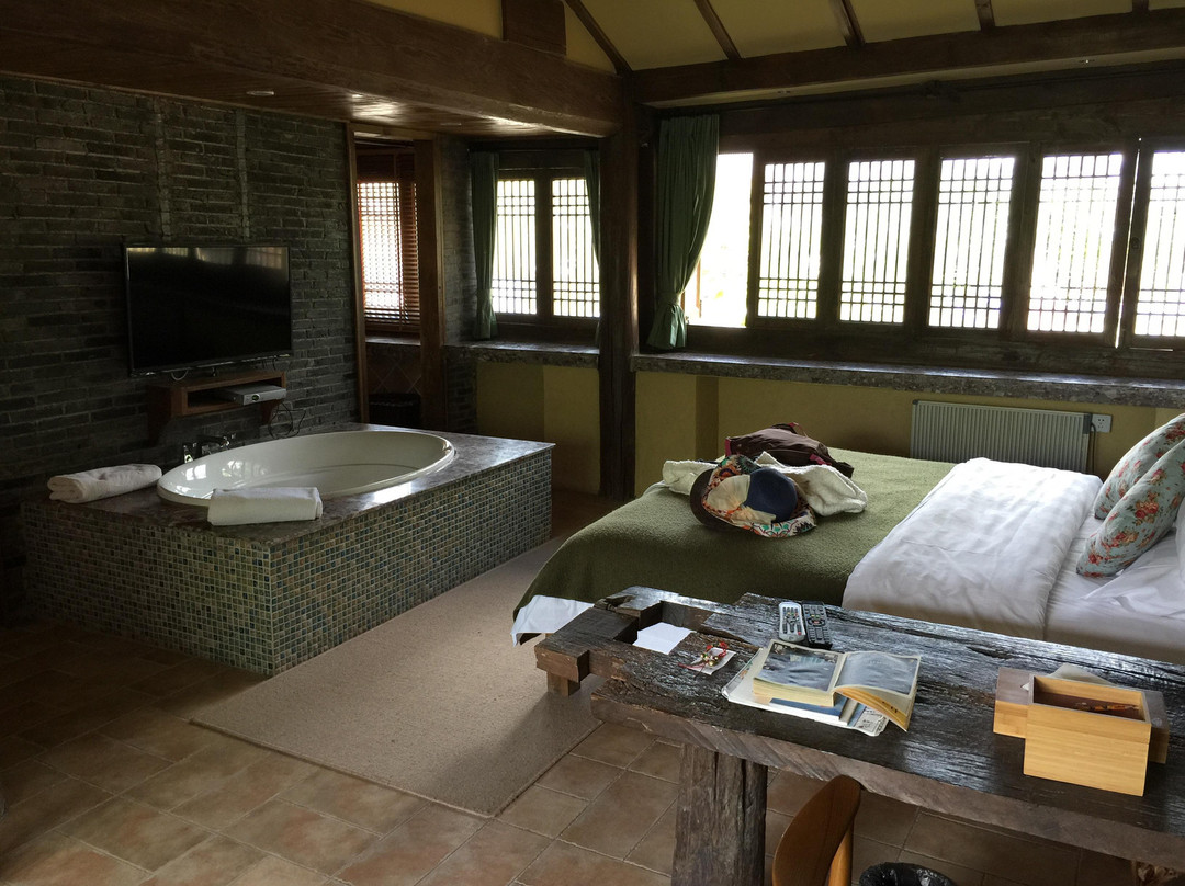 丽江束河花间堂·墨香院主图