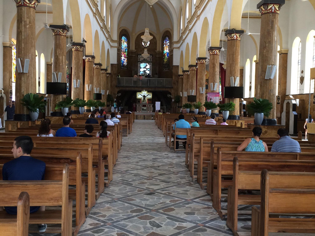 Iglesia de Nuestra Senora del Carmen de Apicala景点图片