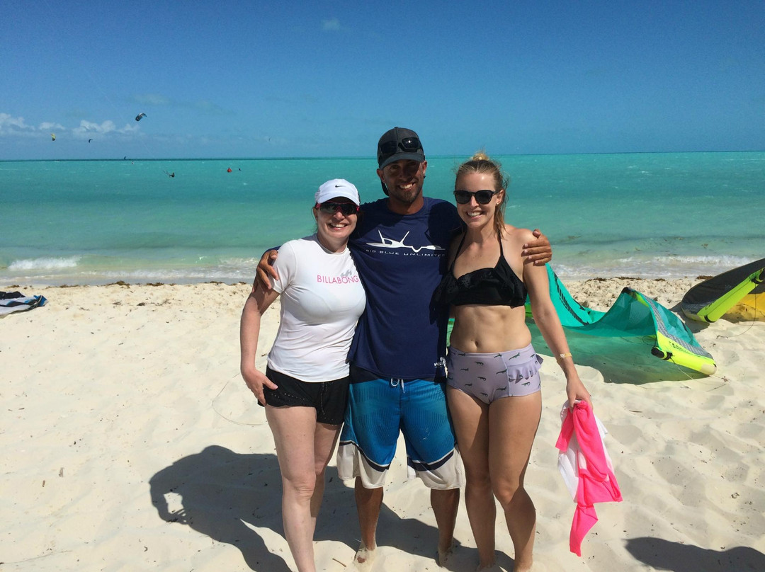 Big Blue Collective-普罗维登西亚莱斯必去景点