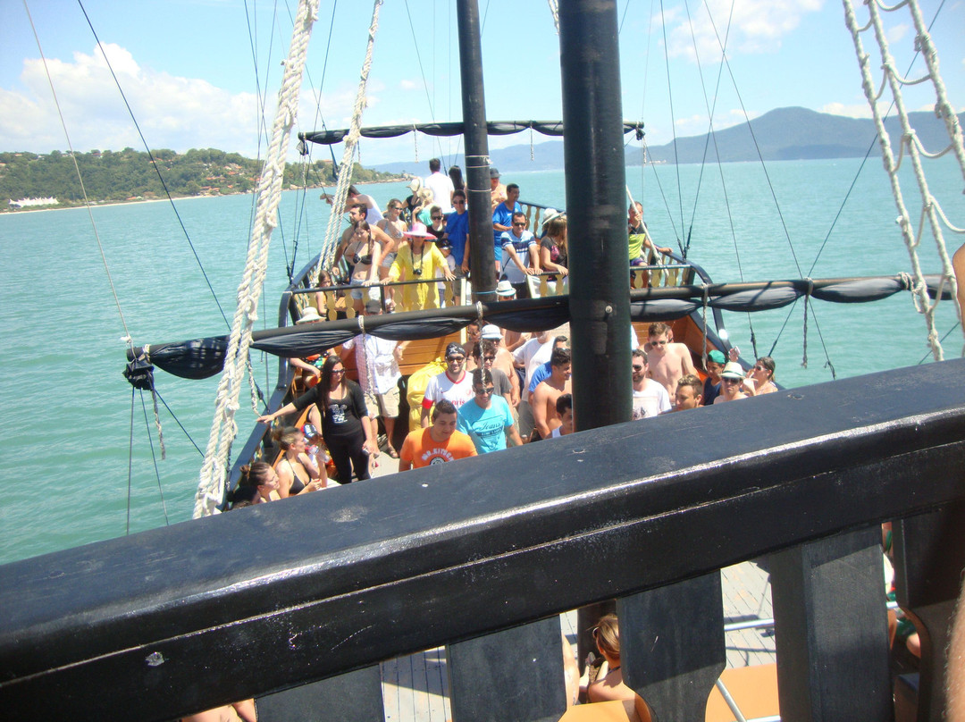 Barco Pérola Negra-弗洛里亚诺波利斯必去景点