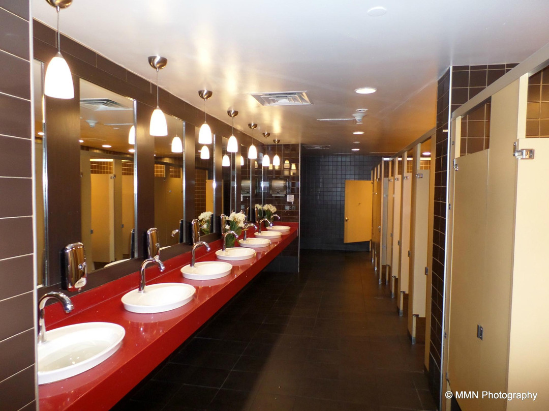 AMC Dine-In Theatres Menlo Park 12景点图片