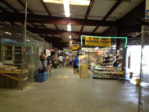 Big Top Flea Market-Thonotosassa必去景点