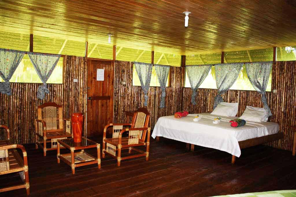 Amazon Camp Lodge