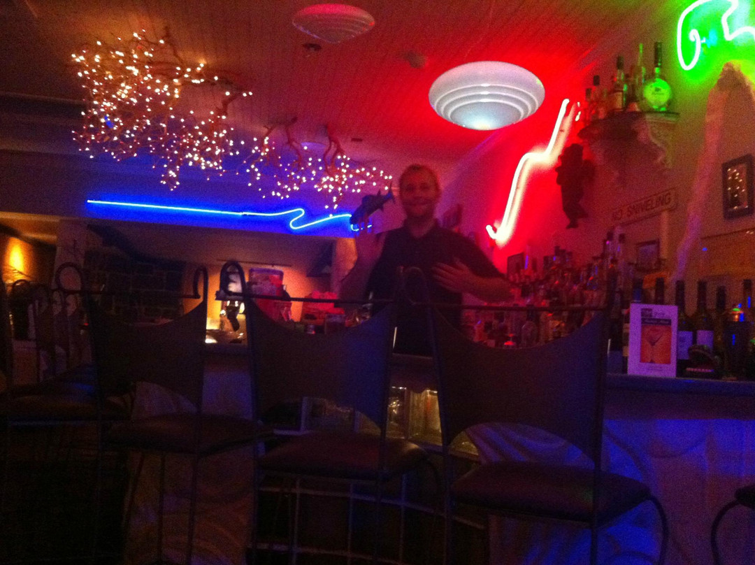 Earlville餐馆和美食-Gracie's 21st Century Cafe