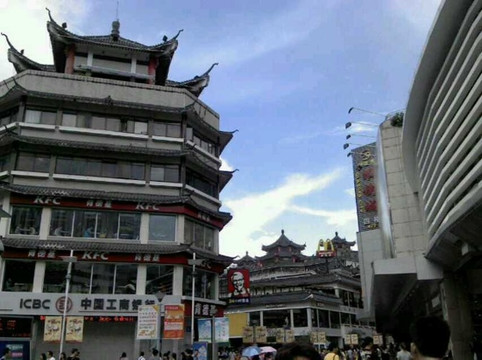 东门步行街 -深圳市必去景点