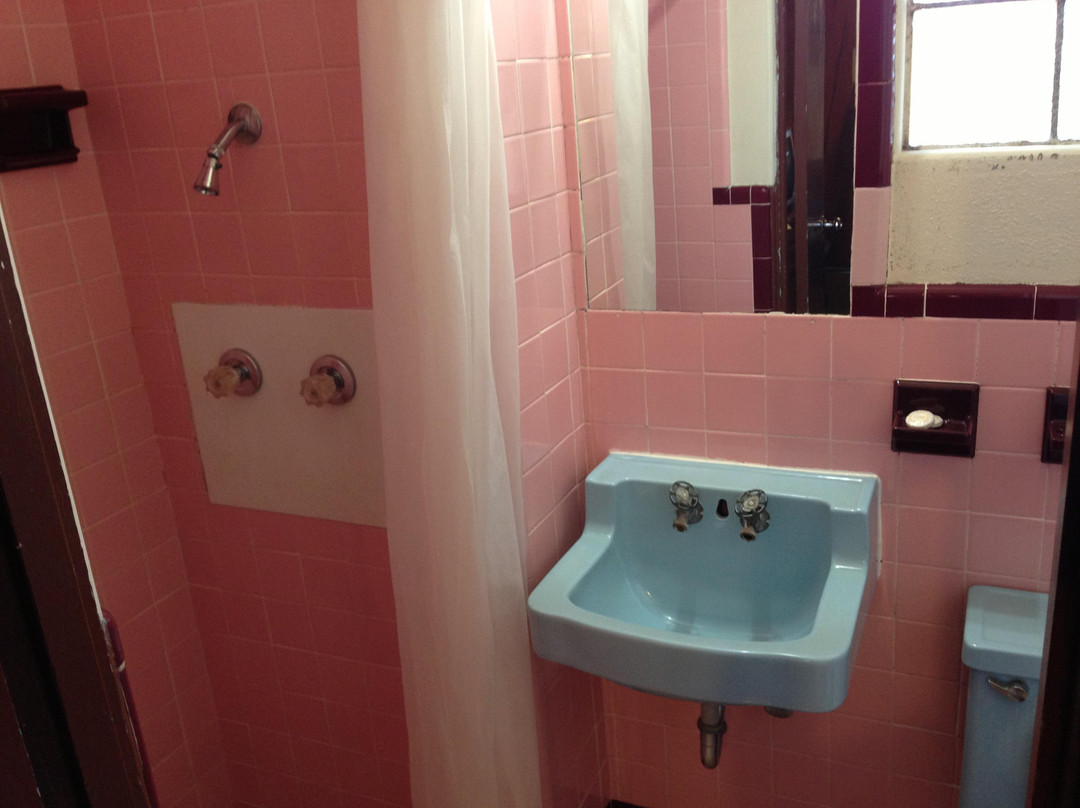 Black Diamond INN主图