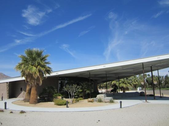 Palm Springs Visitor Center-棕榈泉市必去景点