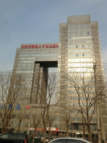 净雅大酒店主图