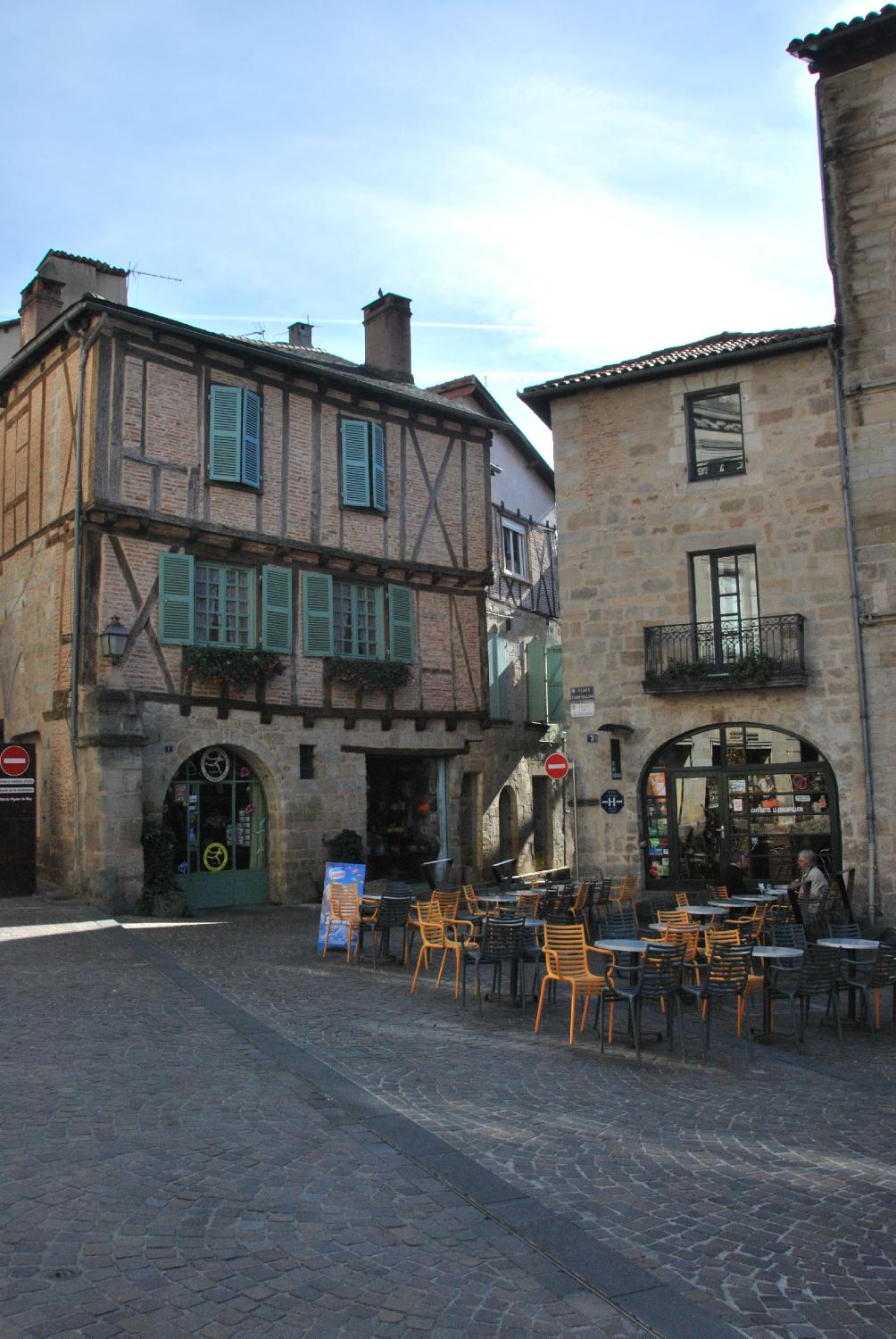 Hotel-Cafe Le Champollion-客卧