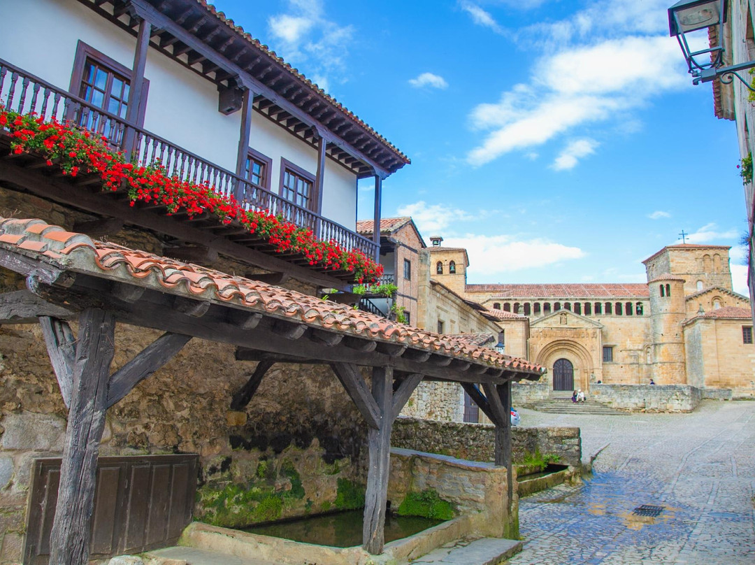 Calle de Santo Domingo景点图片