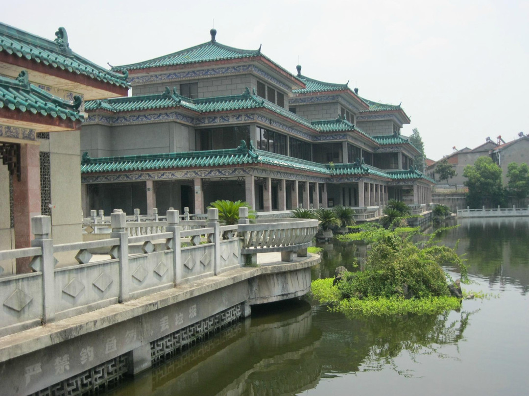 荆州博物馆-荆州市必去景点