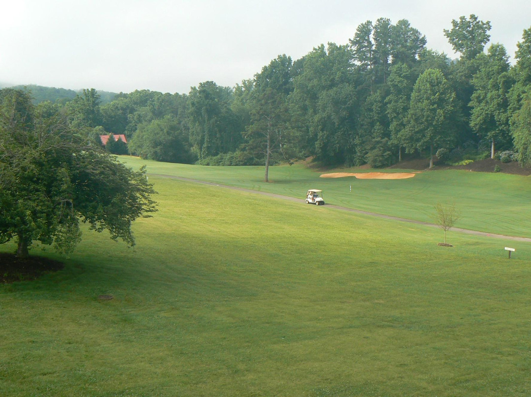 Fairways of the Mountains主图