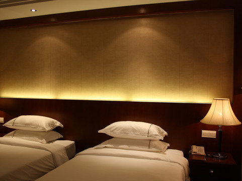 三亚黄河京都大酒店（第一市场鸿洲游艇码头店）主图