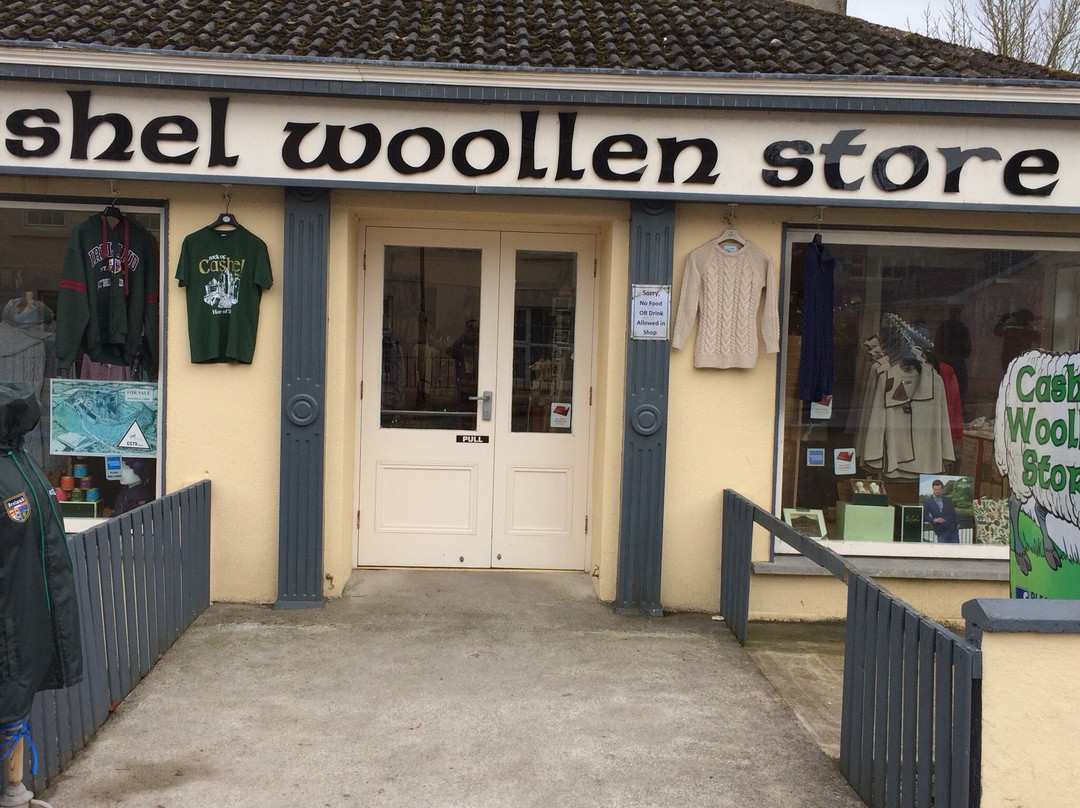 Dundrum旅游景点-Cashel Woollen Store