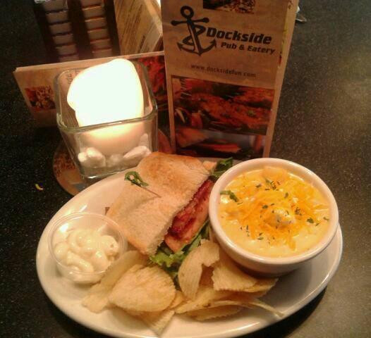 Elcho餐馆和美食-Dockside pub & eatery