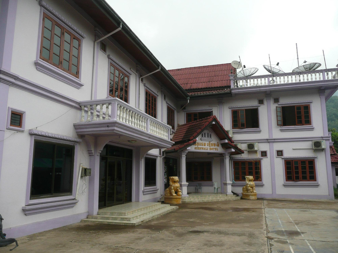 Sernaly Guest House