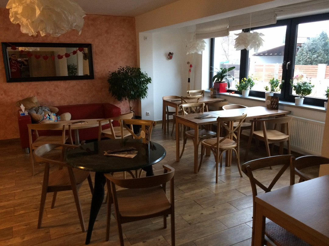 Zelenec餐馆和美食-Cukrarna Katalpa