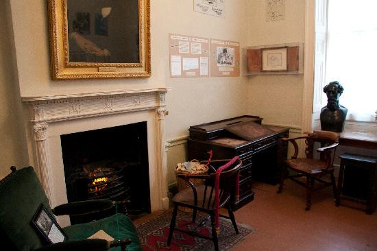 狄更斯故居博物馆-伦敦必去景点