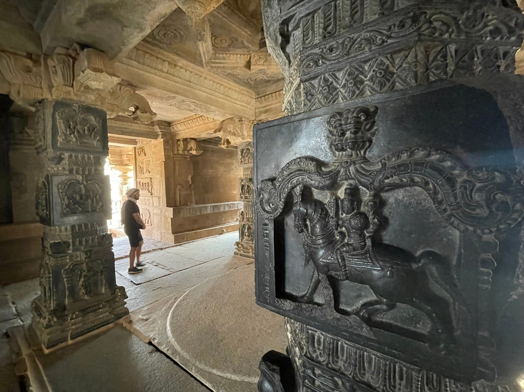 Hazara Rama Temple景点图片