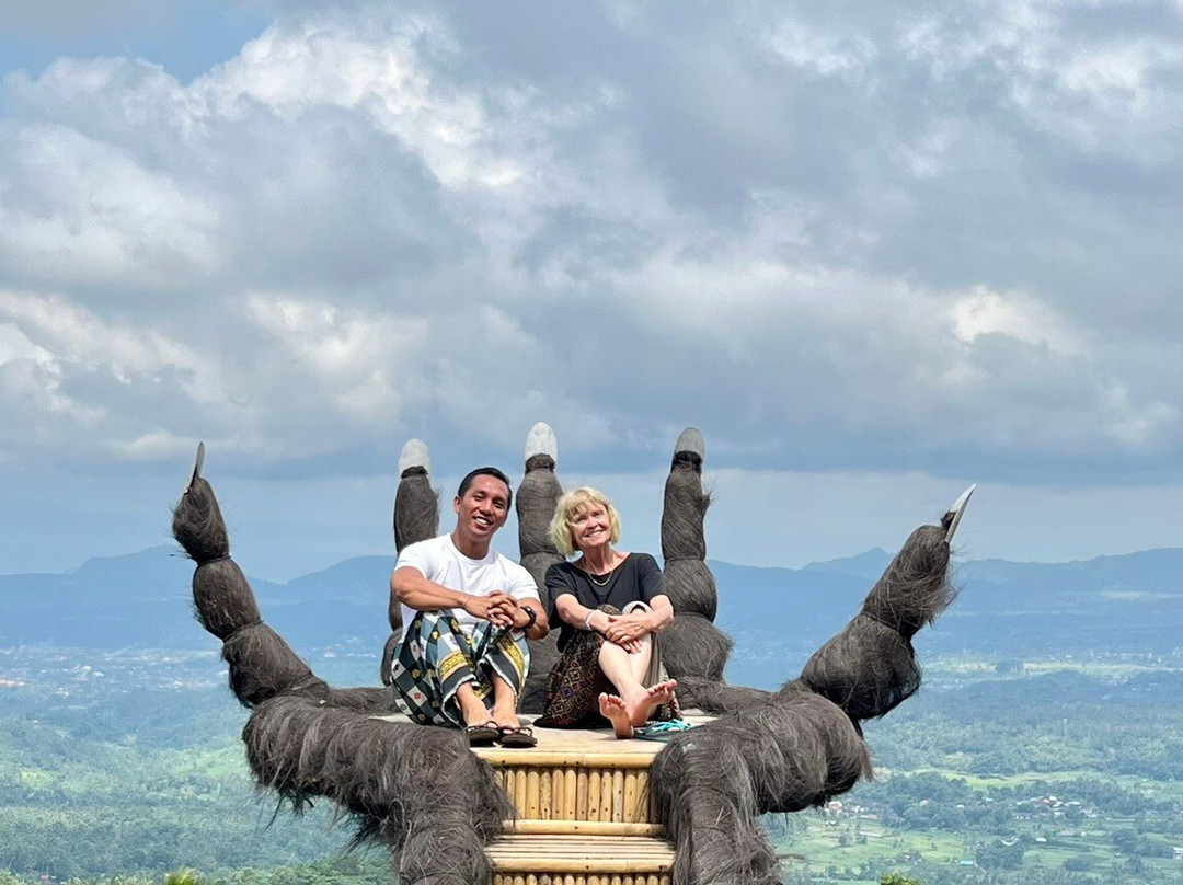 Amed Private Tour Drivers-艾湄湾必去景点