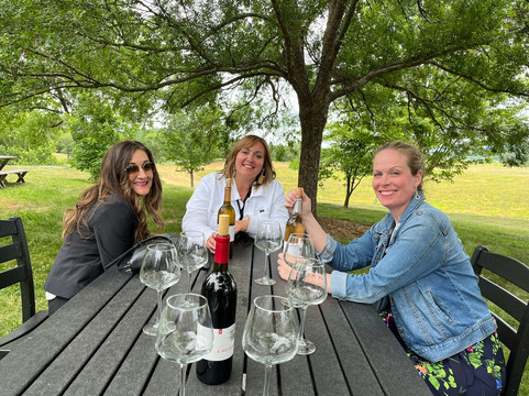 Monticello Wine Tour & Coach Co.-夏洛茨维尔必去景点