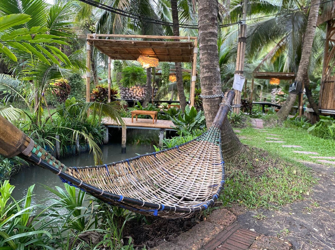 บ้านสวนพาฝัน